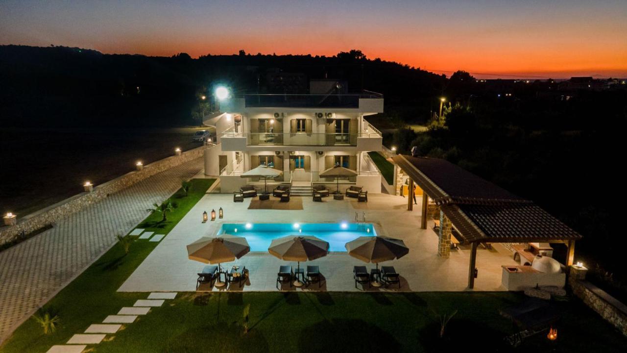 Vila Ktima Kritikos *